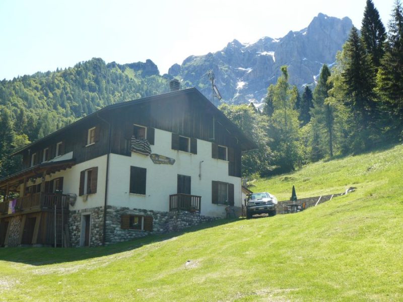 153 al Rifugio Bianchet m. 1250 s.l.m. 