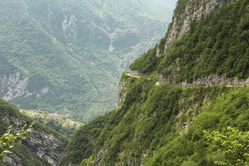 171 la Val&nbsp;Zemola